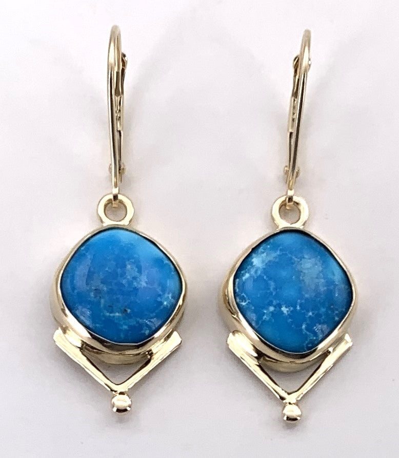 Kingman Mine Turquoise Gold Earrings